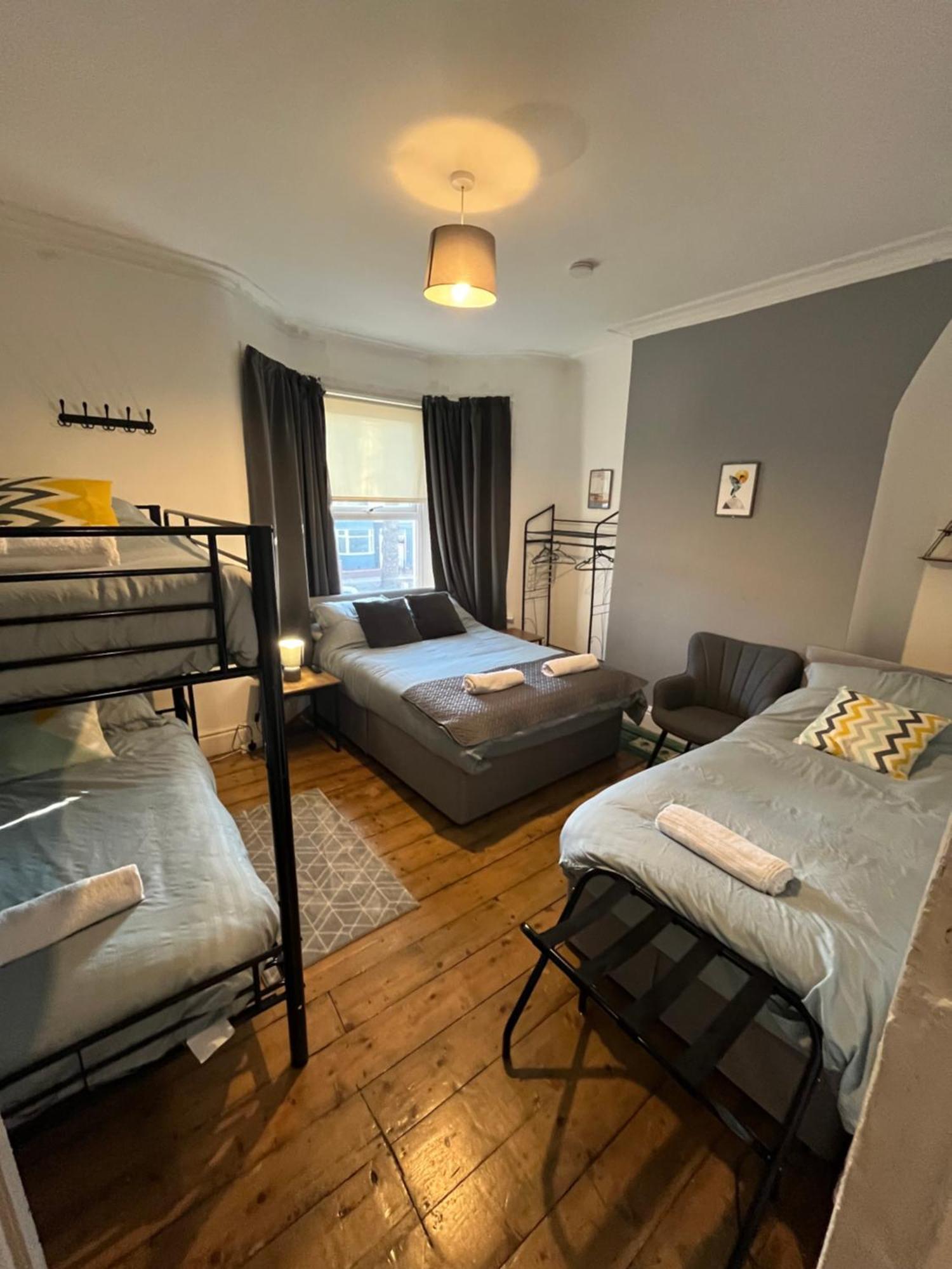 Rooms Anfield- 5 Mins From Lfc Liverpool Eksteriør billede